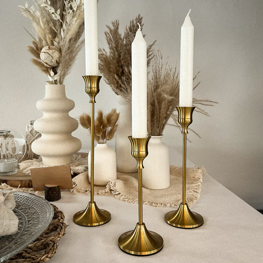 4 - Goldene Vintage-Kerzenständer, 3er Set - inkl. Kerze